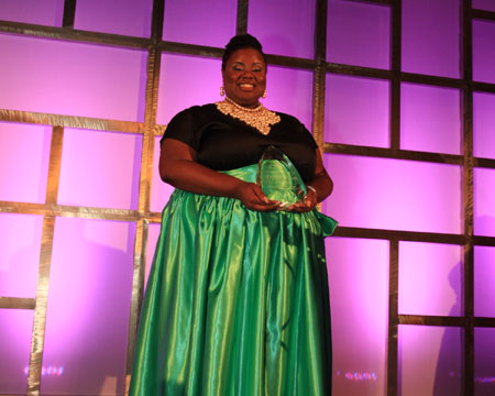 Tracee Jordan named Notary of the Year at NNA 2017 Conference